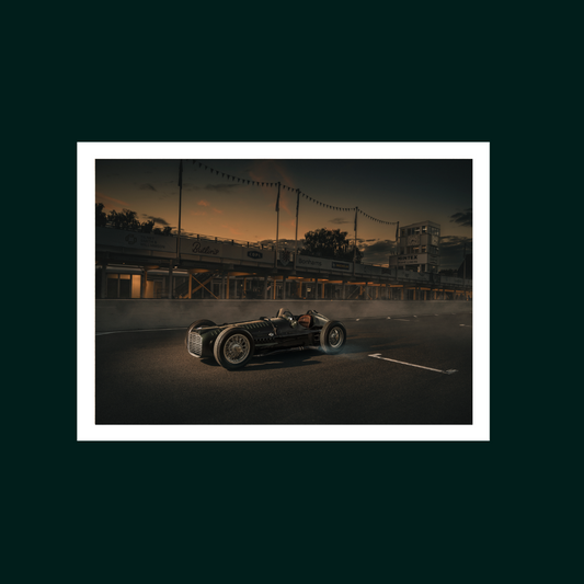 V16 Night Shoot - Postcard Bundle